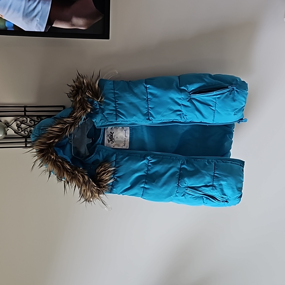 Girls puffer vest